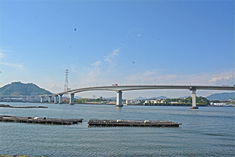 海田大橋