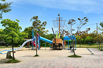 Mizutori-no-Hama Beach Park